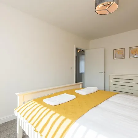 度假居 A Cosy, Modern 3 Bedroom House In *