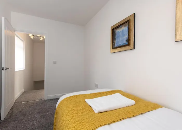 A Cosy, Modern 3 Bedroom House In * Middlesbrough