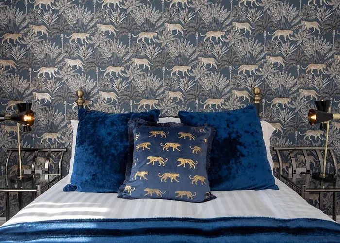 A Cosy, Modern 3 Bedroom House In