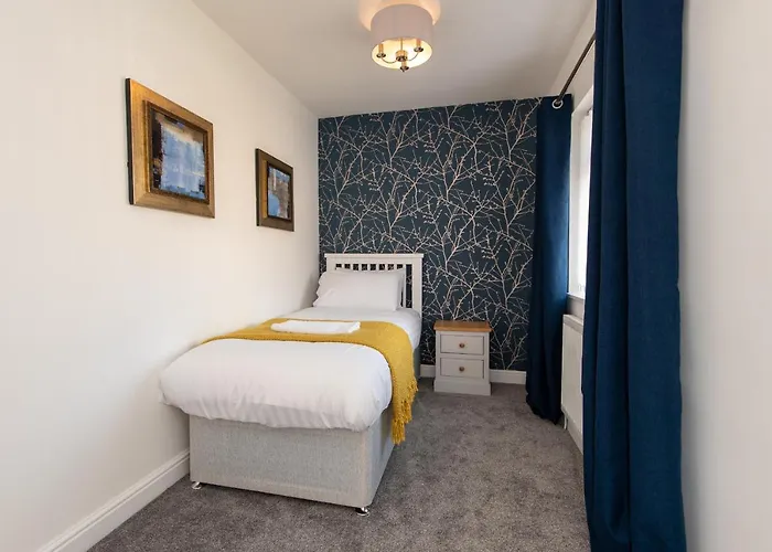 A Cosy, Modern 3 Bedroom House In Holiday home