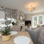 Dom wakacyjny A Cosy, Modern 3 Bedroom House In